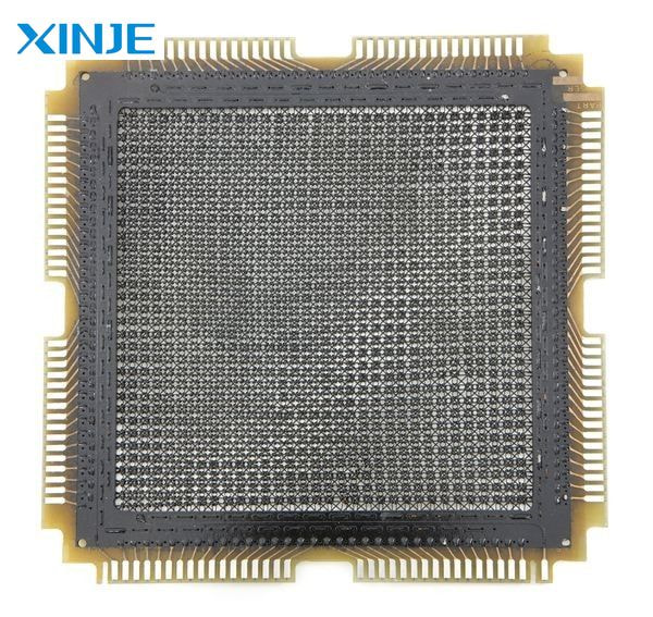 What are the features of the magnetic core memory?